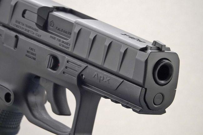 Beretta APX