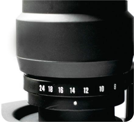 Shilba Vari Zoom 8-24x50