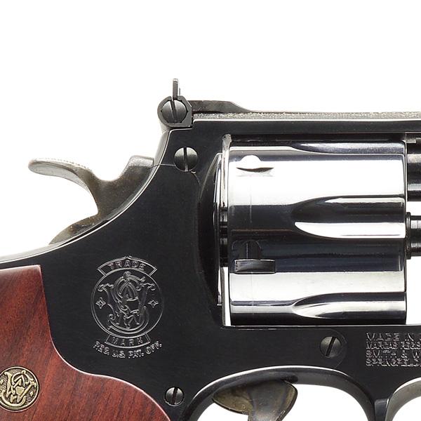 Smith & Wesson 27