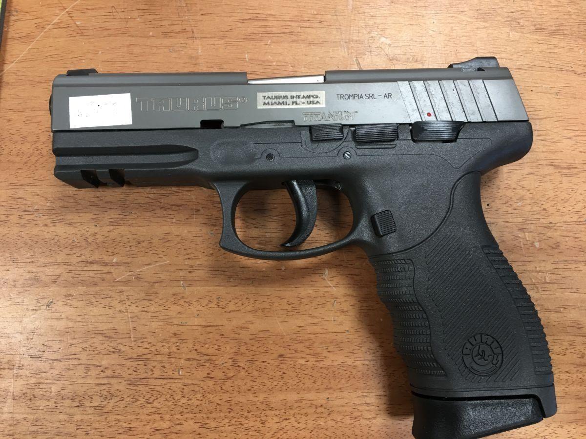 Taurus Pt 24/7 Titanium