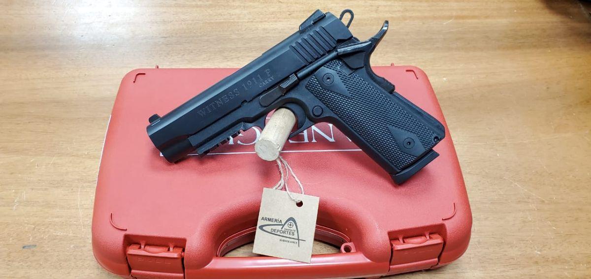 Tanfoglio Witness 1911 P Commander Carry