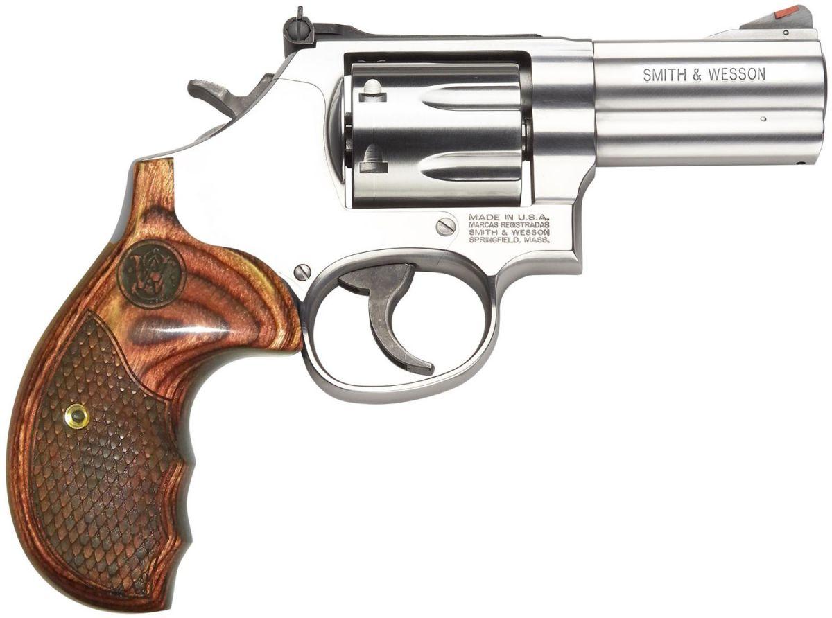 Smith & Wesson 686 Plus Deluxe